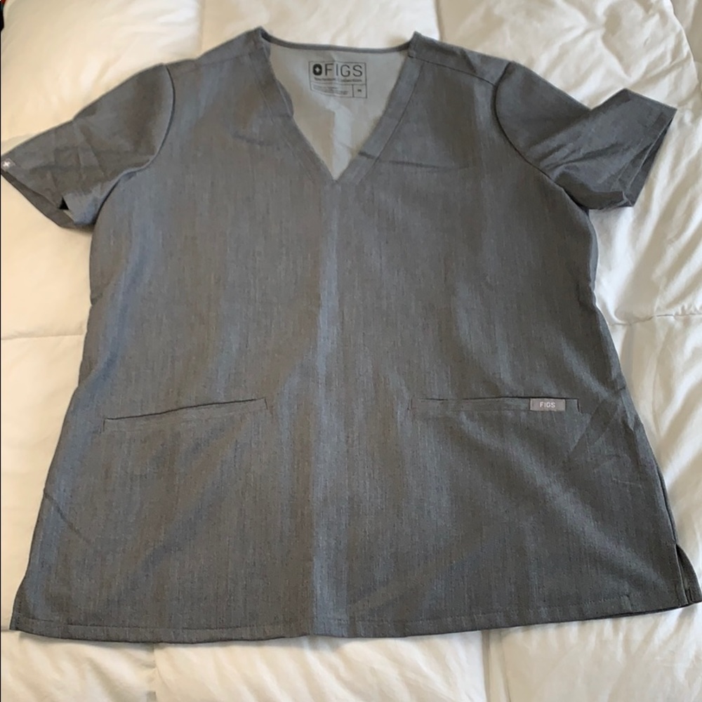 Figs Graphite Casma Scrub Top